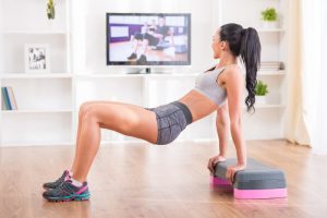 fitness oefeningen thuis zonder gewichten